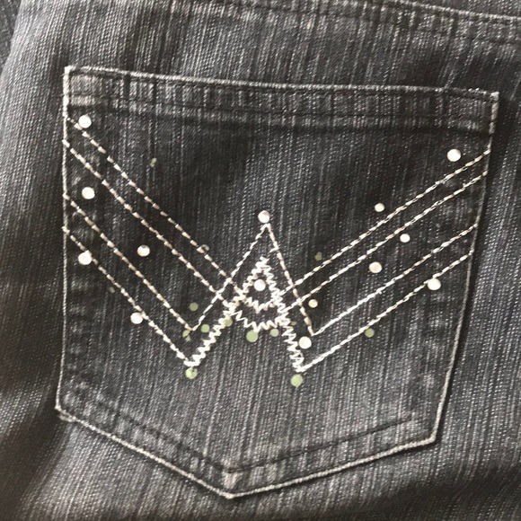 Cosmopolitan Jeans - Picture 8 of 8